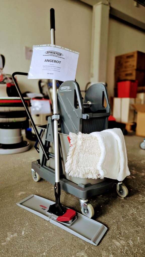 Reinigungswagen Kunststoff 2x 17 L